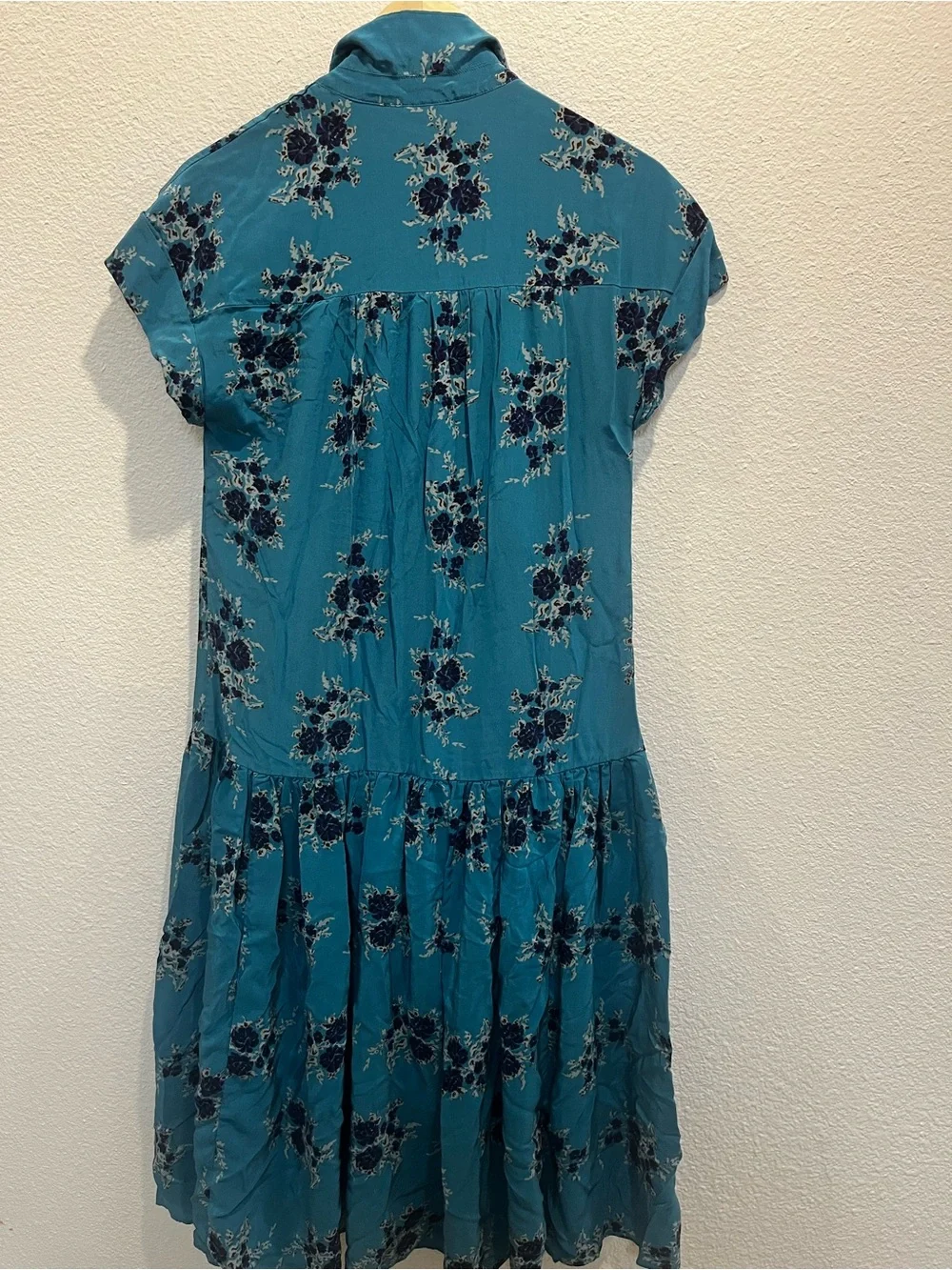 Veronica Beard Teal Floral Button-Front Midi‎ Dress silk